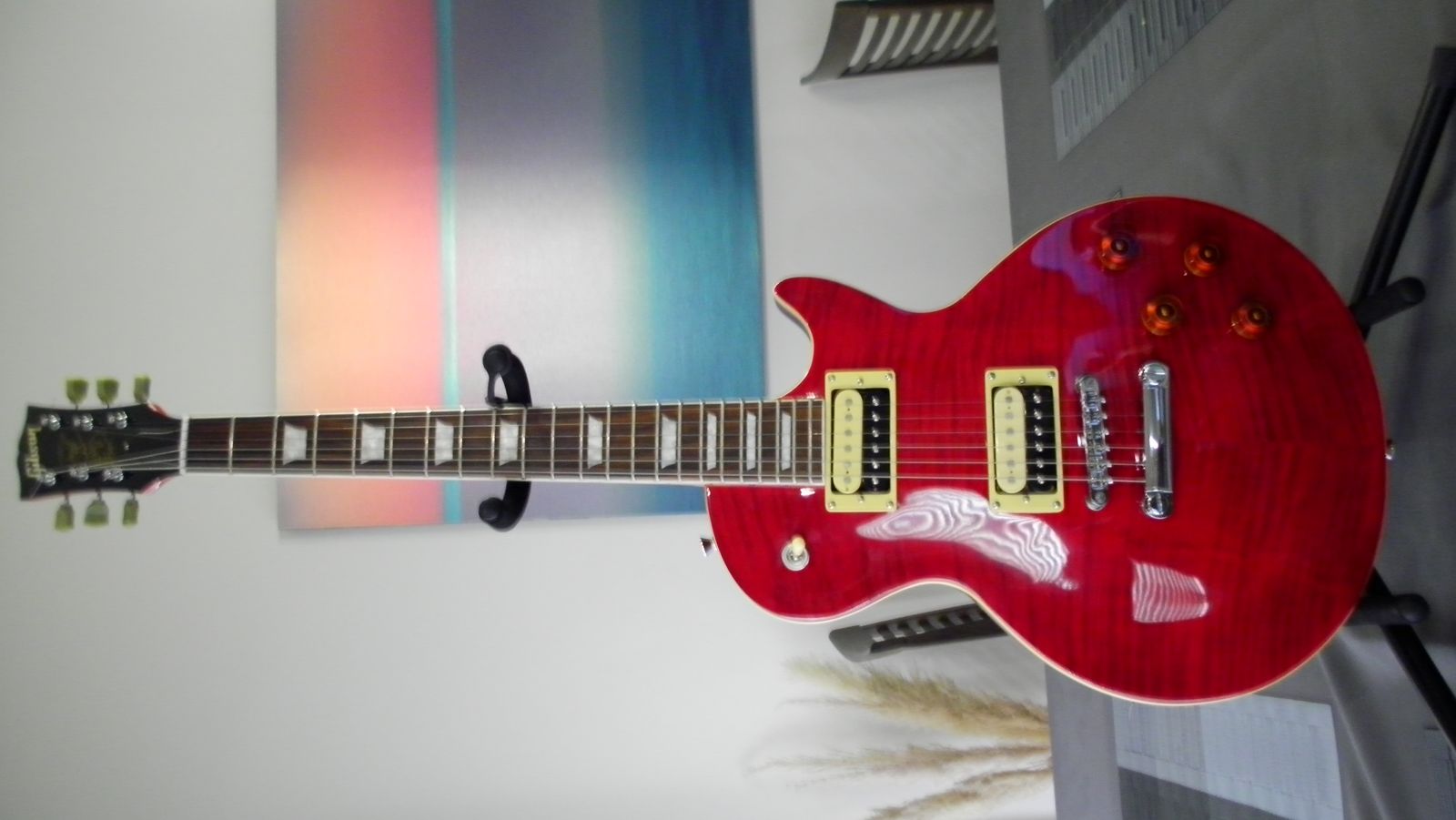 ,.    Slash style electric guitar