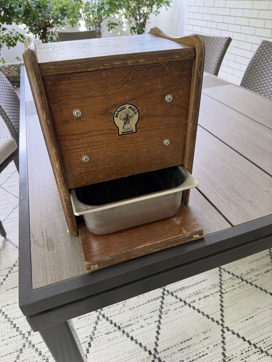 Main image 7