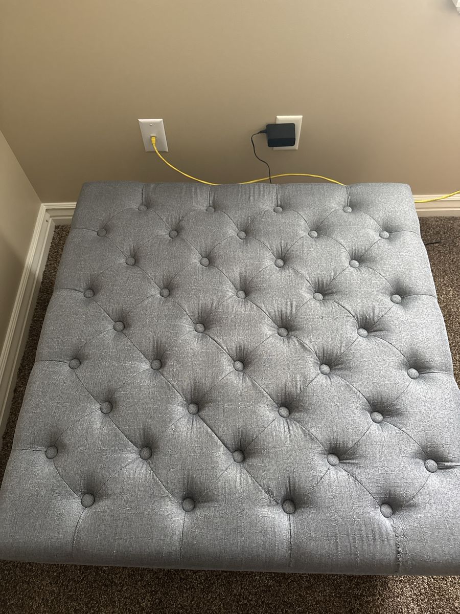 Gray Tufted Fabric Coffee Table Ottoman with Storage - Used