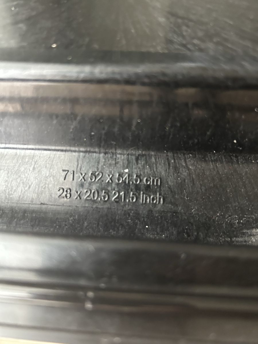 Main image 6