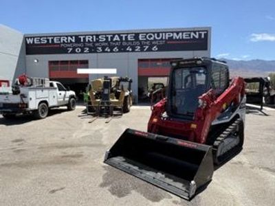 Takeuchi TL10V2 Track Skid Steer Loader with Bucket