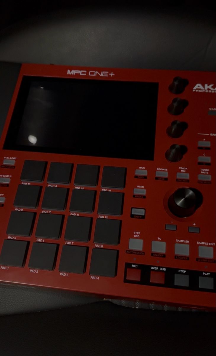 Akai MPC One plus