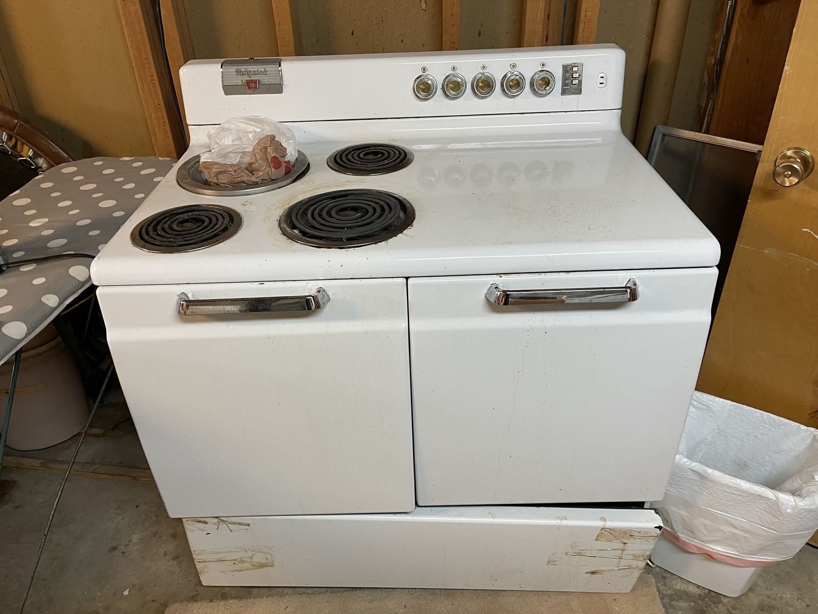 1950’s 3-Burner Hotpoint Electric Stove
