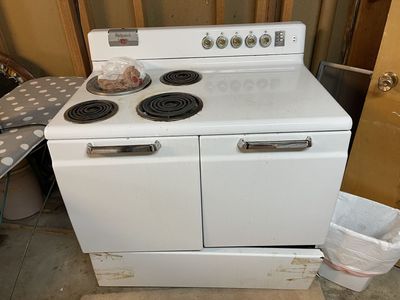 1950’s 3-Burner Hotpoint Electric Stove