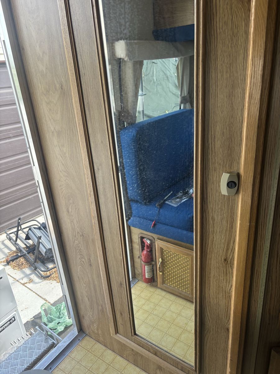 Main image 13