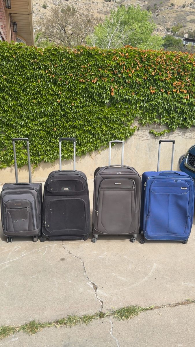 Samsonite suitcases carry on or medium