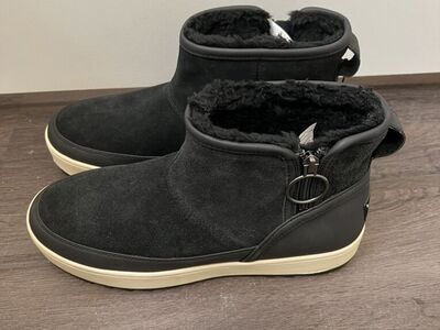 KOOLABURRA - BY UGG WOMEN’S BOOT