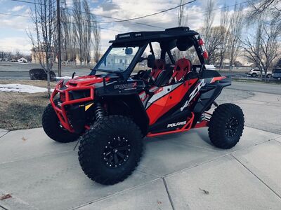 2018 RZR TURBO DYNAMIX 1100 miles
