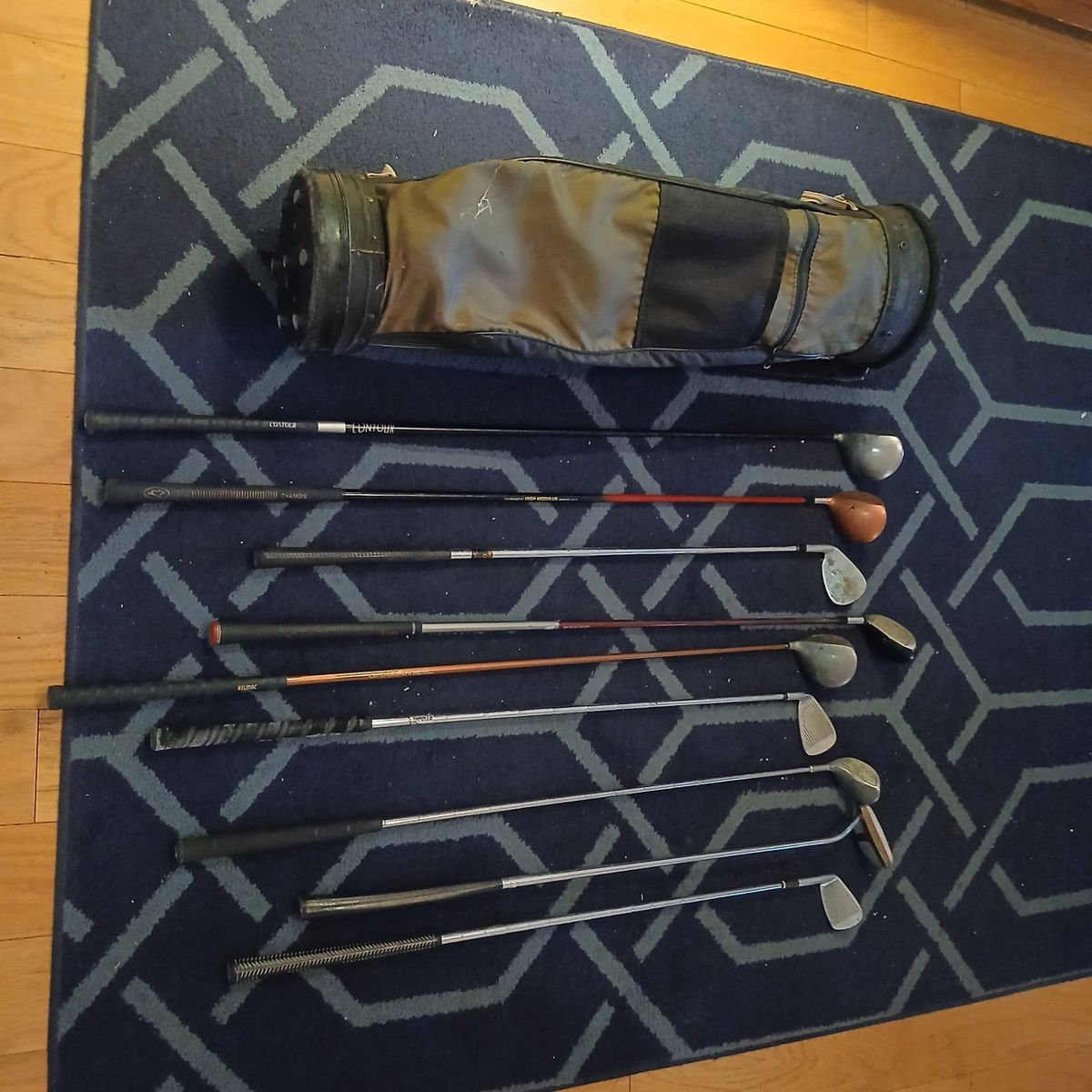 Vintage Golf Clubs Set with Vintage Golf Bag - Mixed Woods & Irons