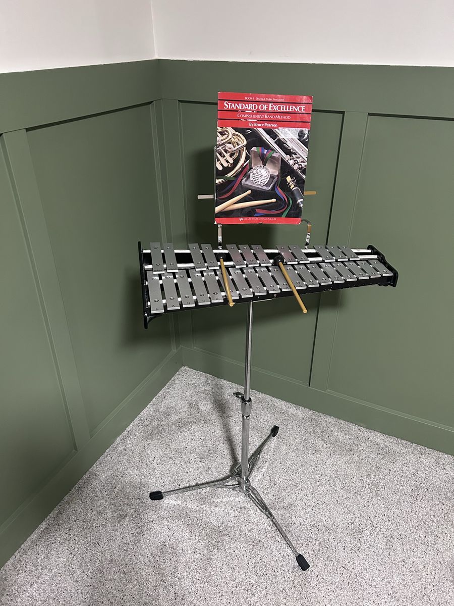 Pearl Bell Kit with Stand and Case
