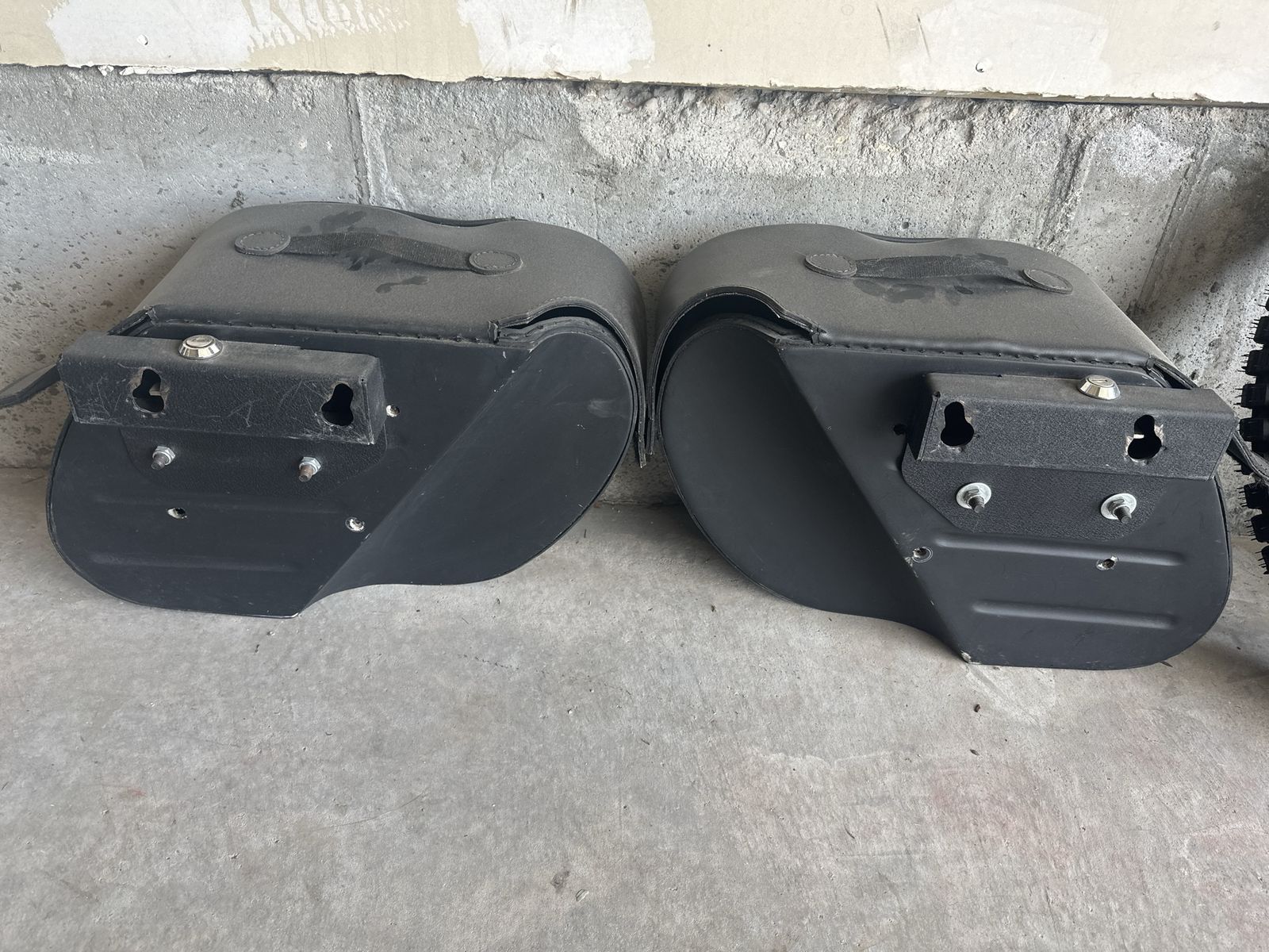Viking Universal Black Leather Motorcycle Saddlebags - Used, Good condition