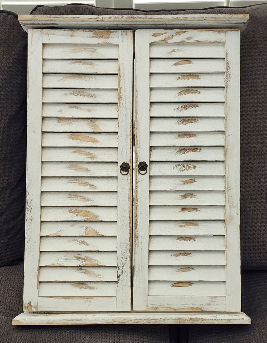 Farmhouse Mirror/Windows Decor