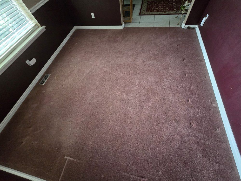 Used Mauve Carpet great condition 11 x 11