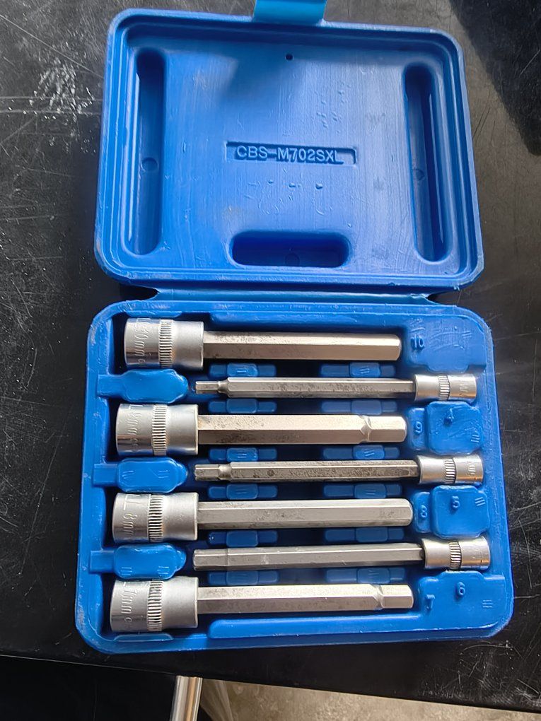 Cornwell Tools
7-piece, extra-long metric hex bit socket set.