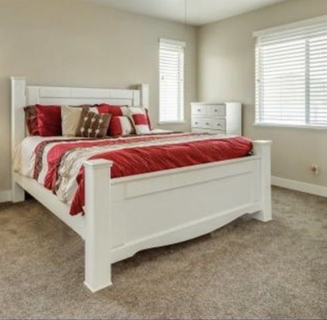 King size bed