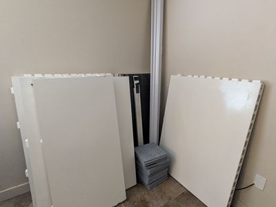 Freestanding Partition Wall With Door