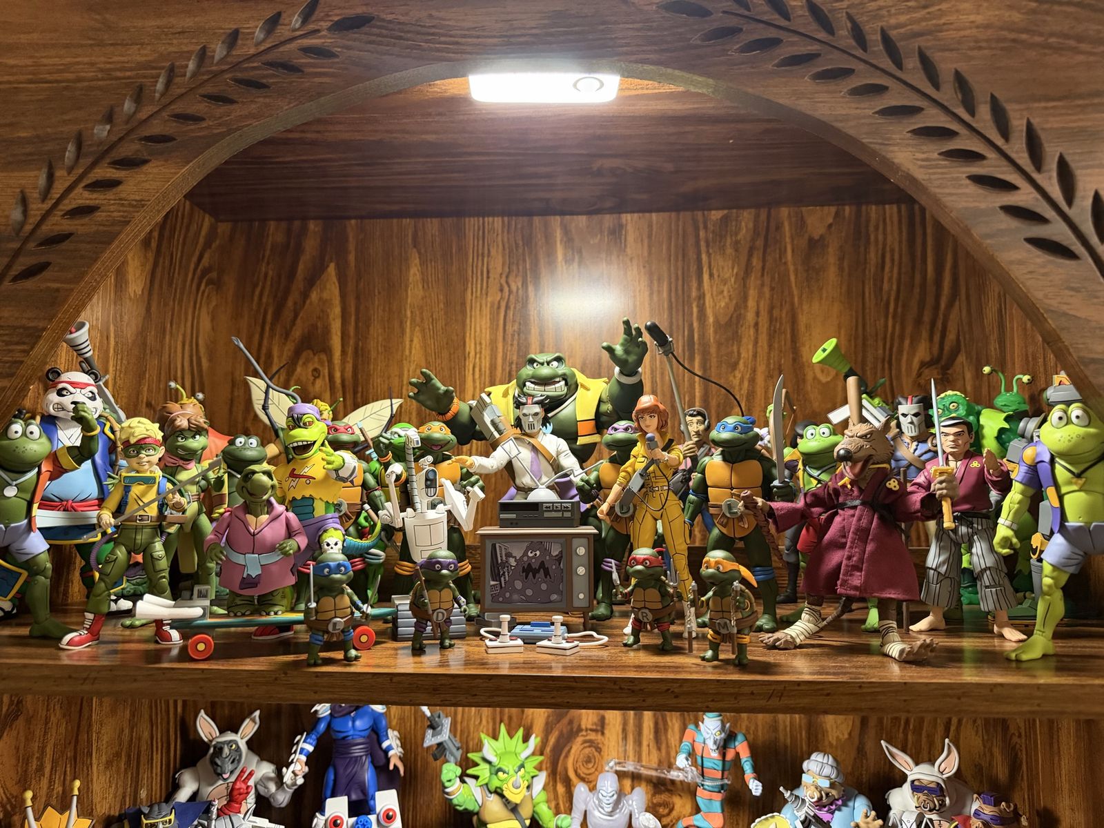 Main image 3