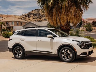 2024 Kia Sportage LX
