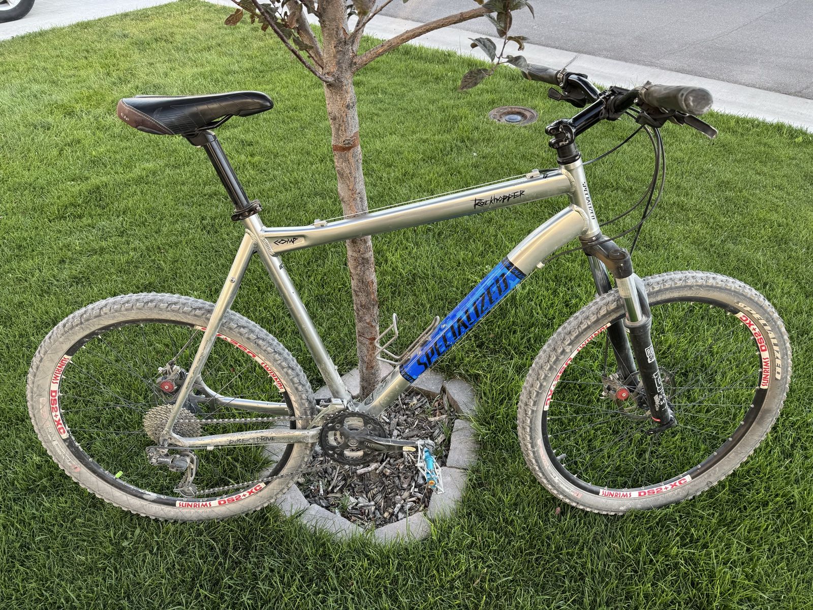 Specialized Rockhopper Comp Mountain Bike
