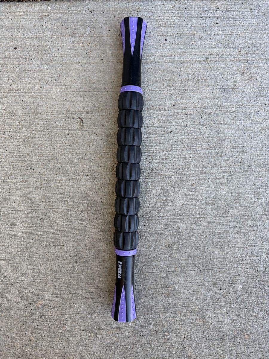 MZDXJ Muscle Roller Stick for Massage and Recovery - Black and Purple