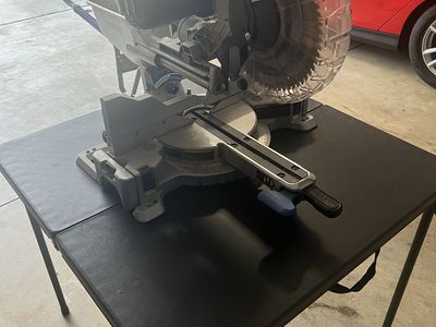 Radial saw
