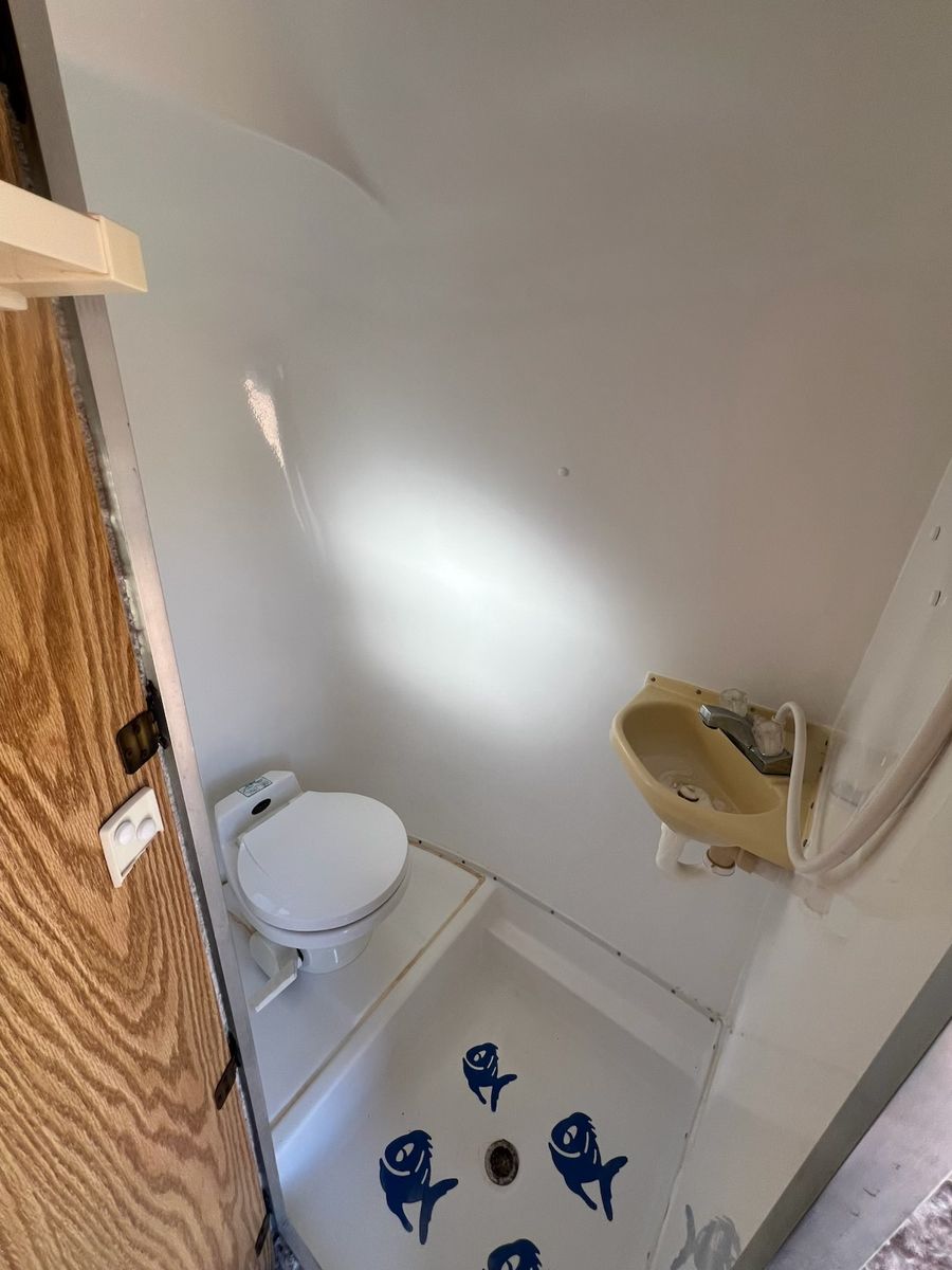 Main image 6
