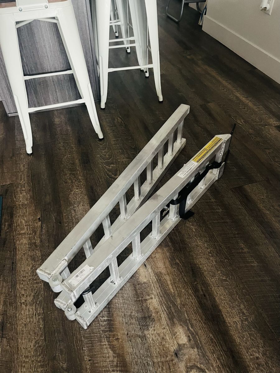 Aluminum Loading Ramp, Heavy Duty.