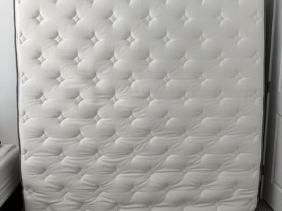 King size mattress
