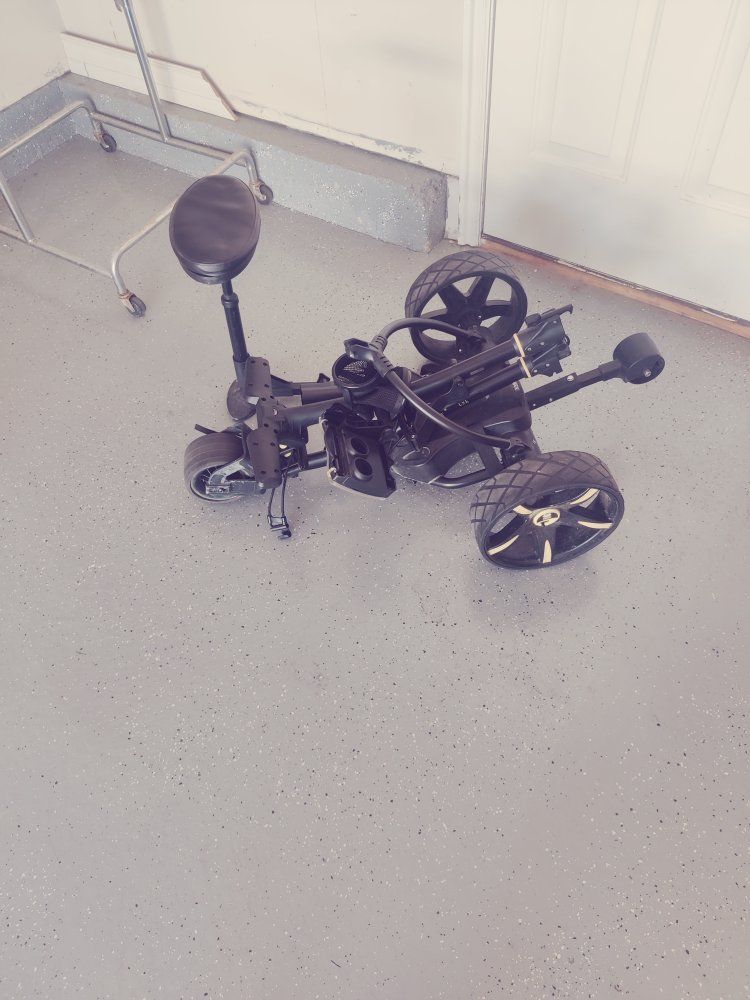 Main image 5