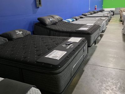 New Queen Mattresses – Warehouse Mattress Sale