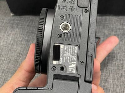 Canon R with rf50 no hood
