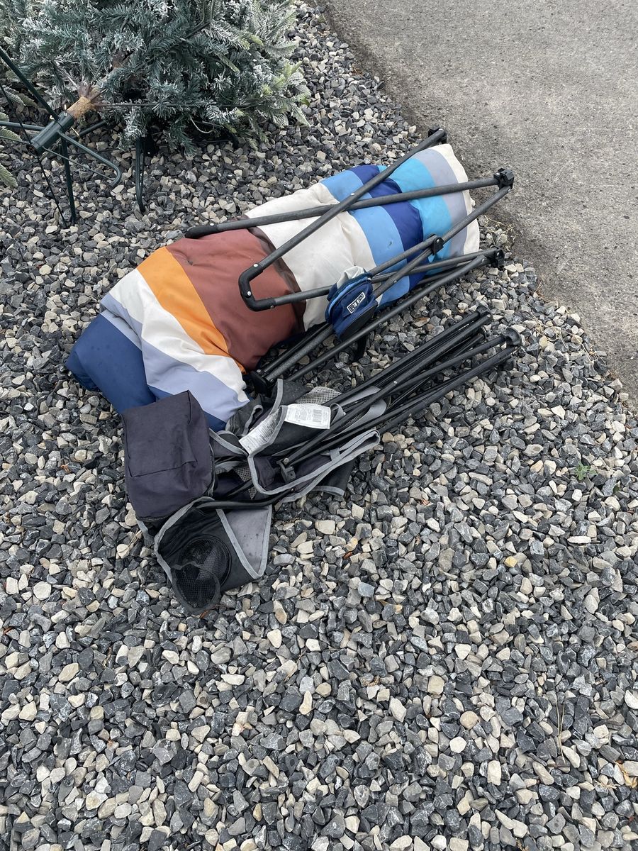 Free Lawn Chairs