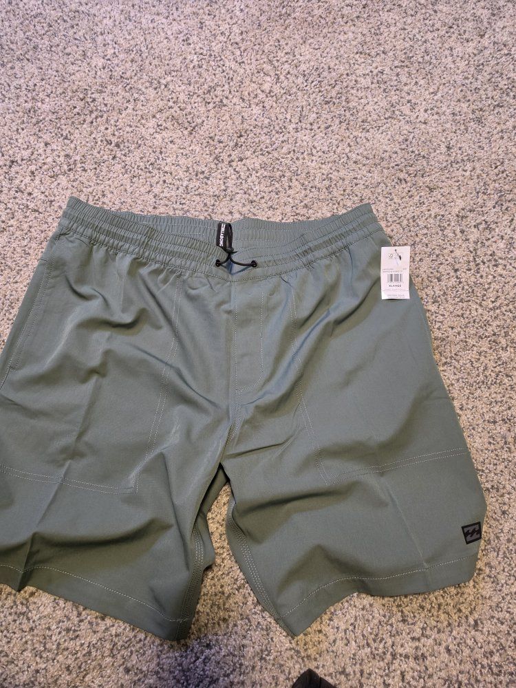 Billabong Dexter EW Hybrid 19" Shorts Men's XL Green - New with Tags