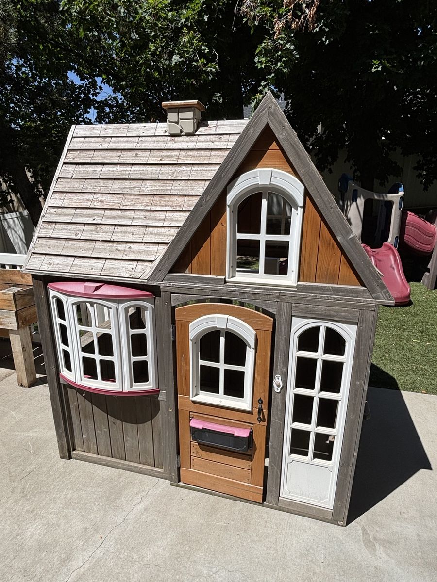 KidKraft Playhouse
