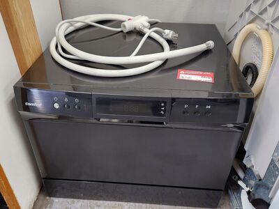 COMFREE COUNTER TOP DISHWASHER! W-WARRANTY