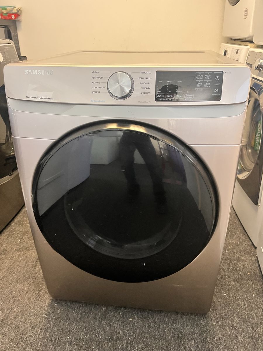 Samsung electric dryer with steam refresh