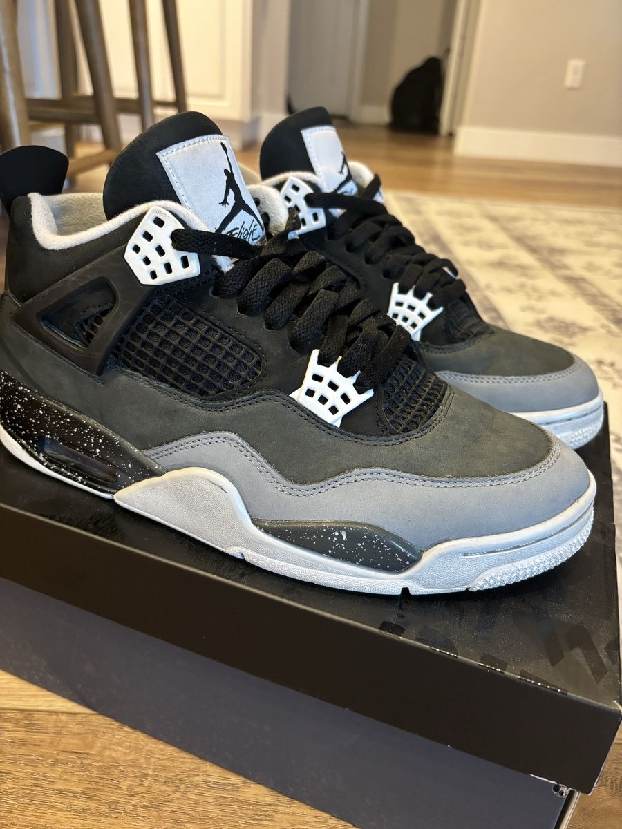 Air Jordan 4 Fear