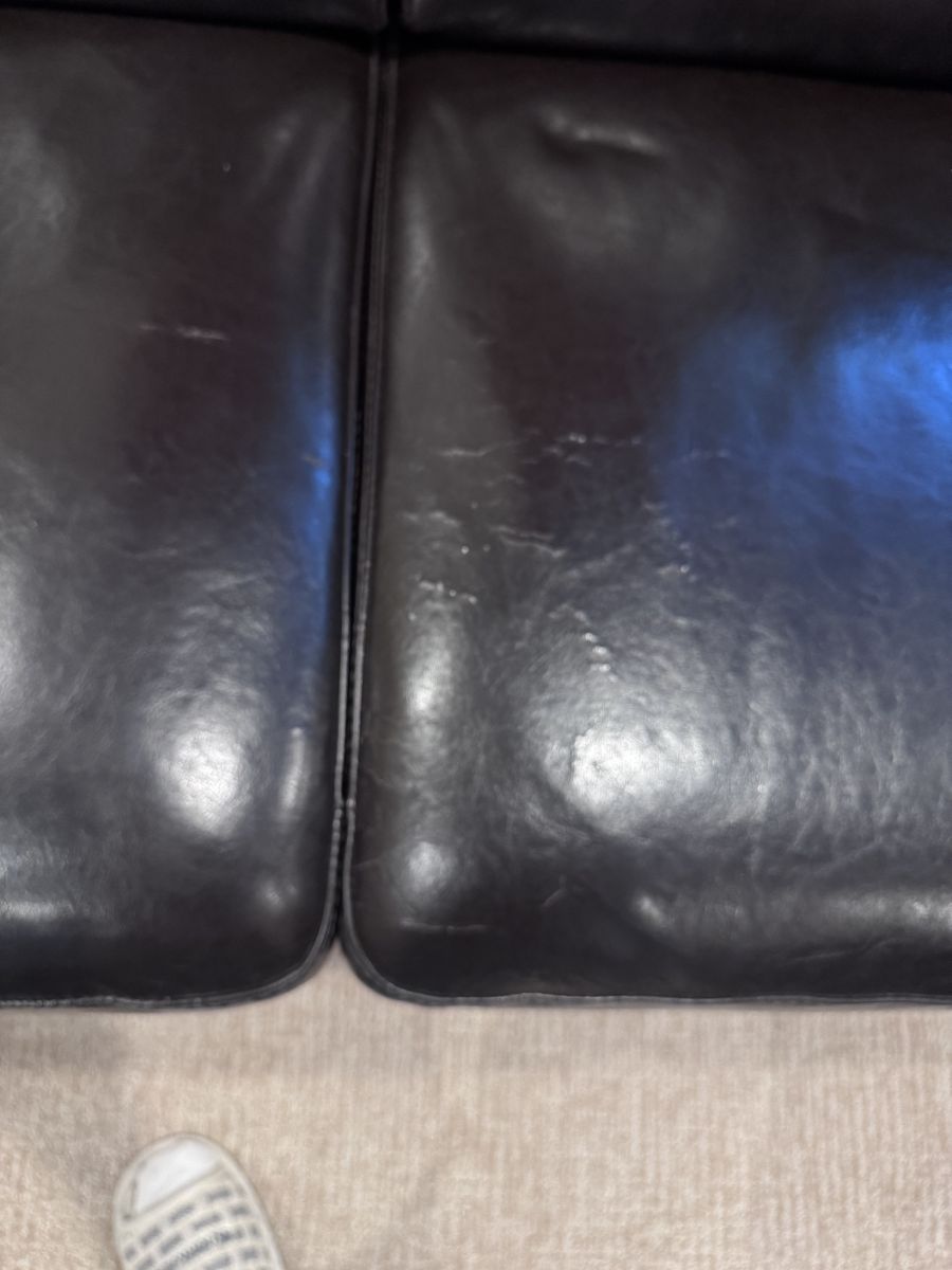 Main image 3