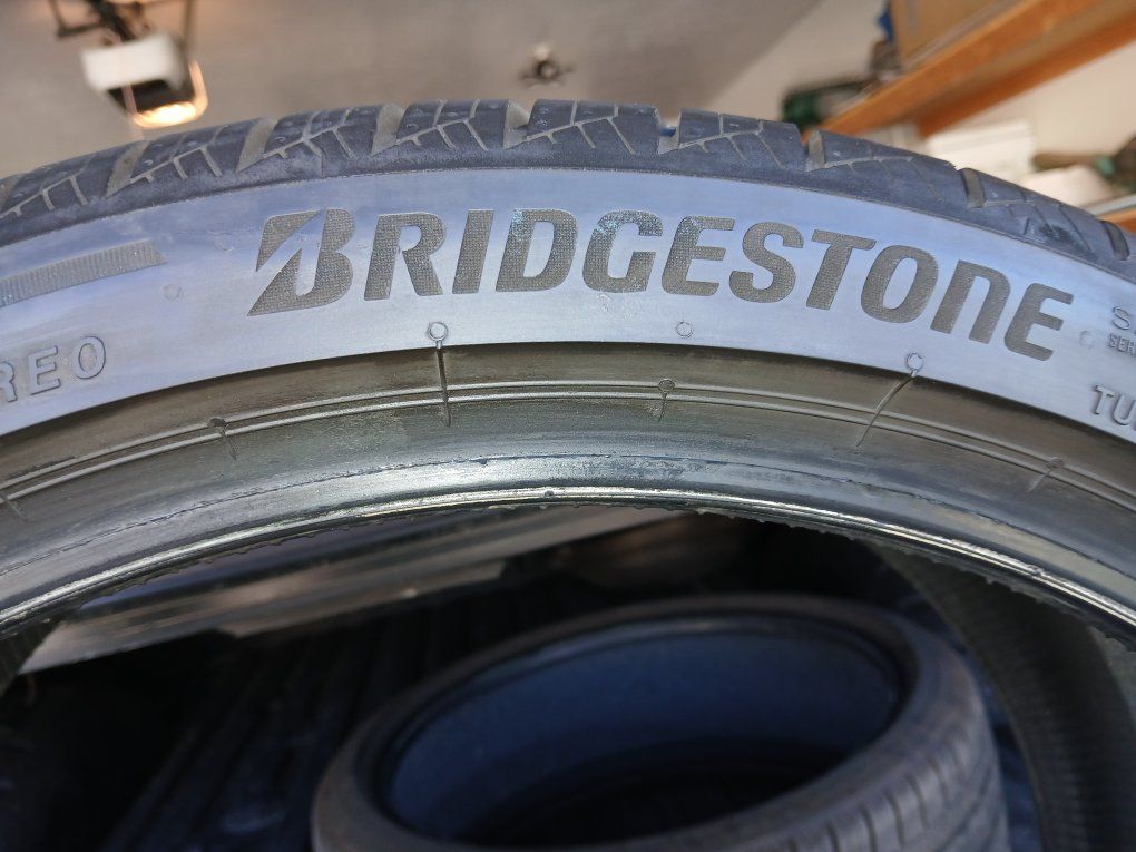 3 Bridgestone Turanza LS100 Tires