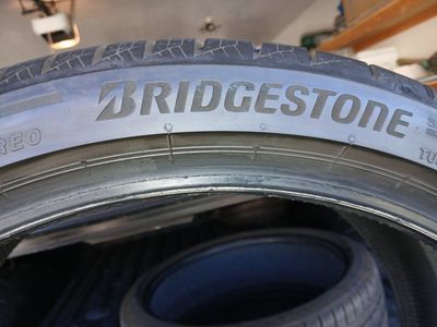 3 Bridgestone Turanza LS100 Tires