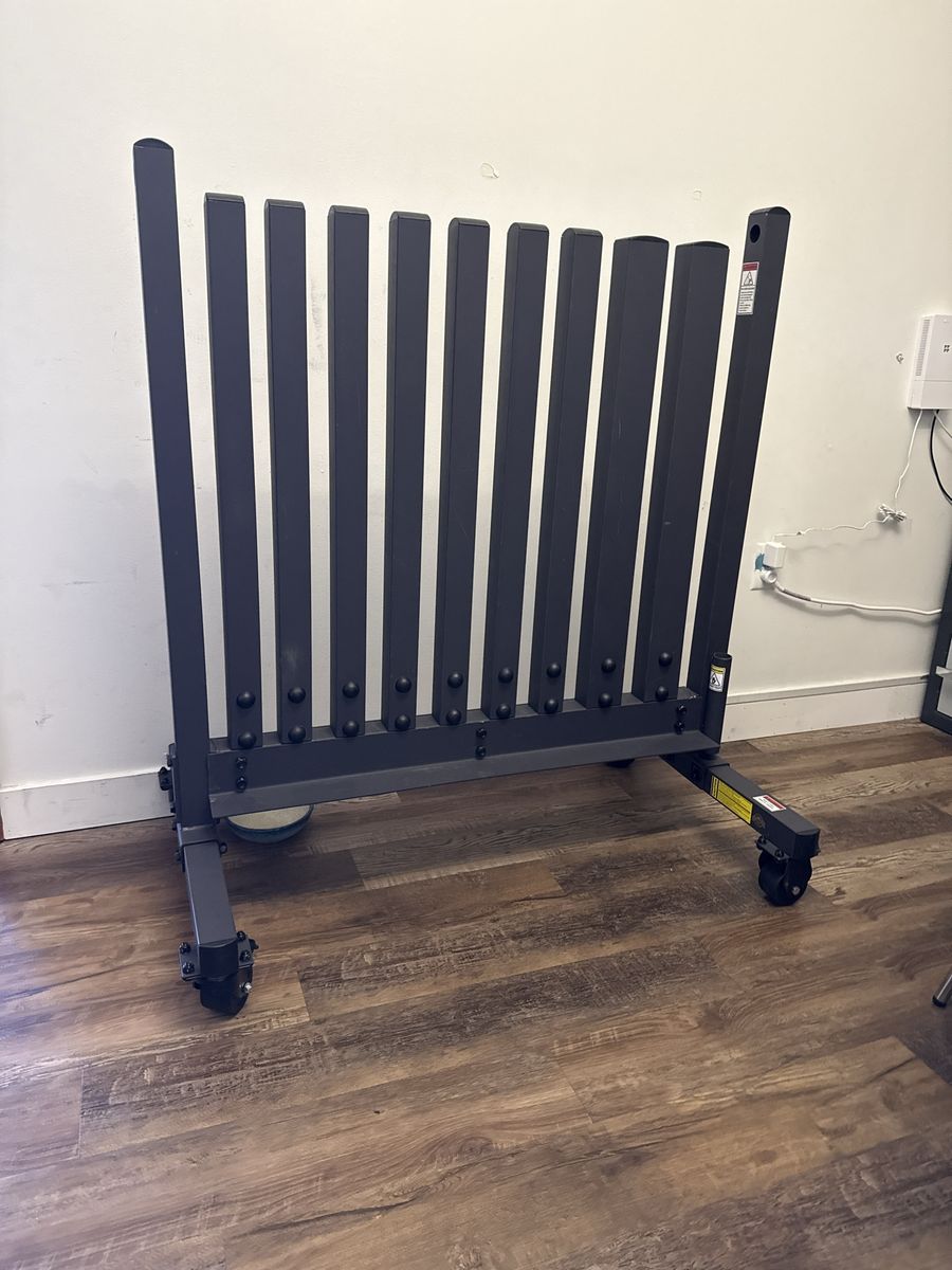 Body Sold Weight Rack