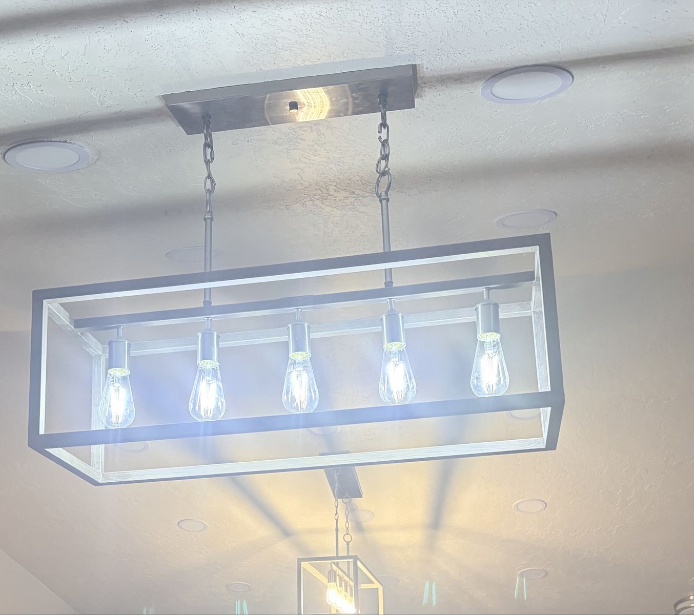 Light fixtures 
