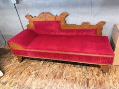 Victorian Chaise Lounge