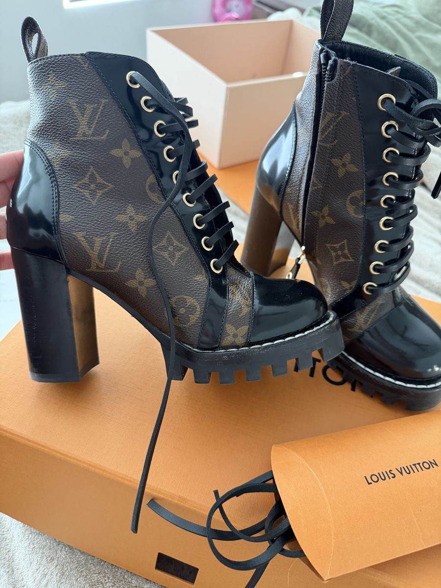 Louis Vuitton Star Trail Ankle Boots size 35