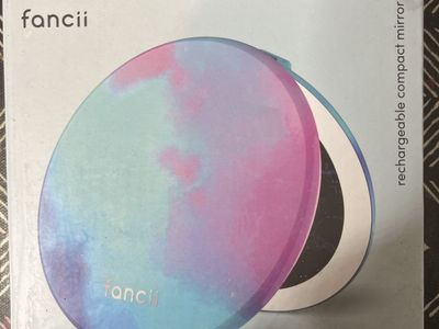 Portable rechargeable mirror