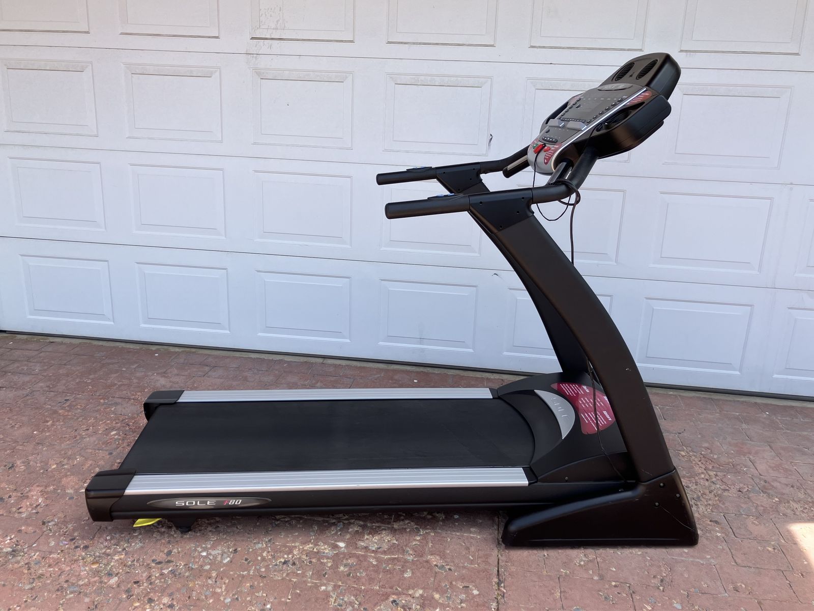 Treadmill Sole F80
