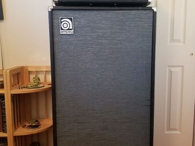 Ampeg V-9 SVT 300-Watt Guitar Head and Cabinet