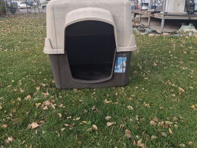 Dog house $60 OBO