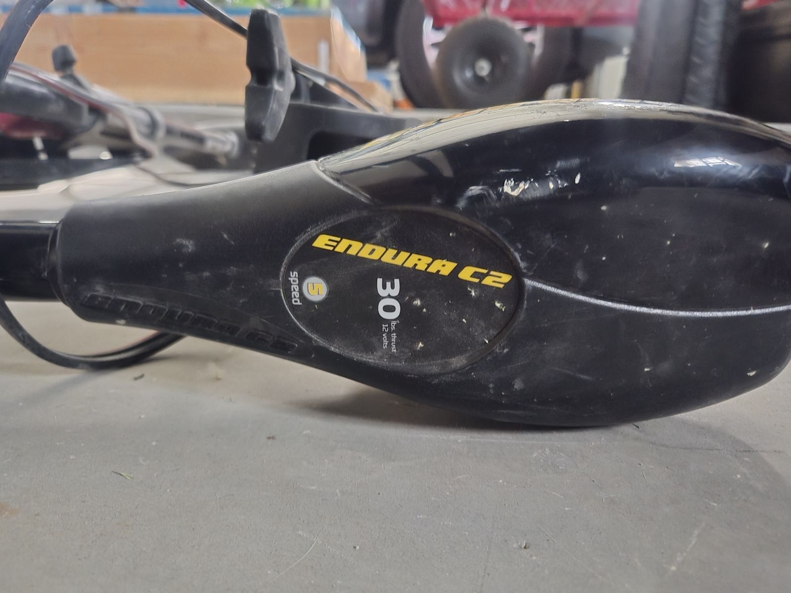 Electric trolling motors