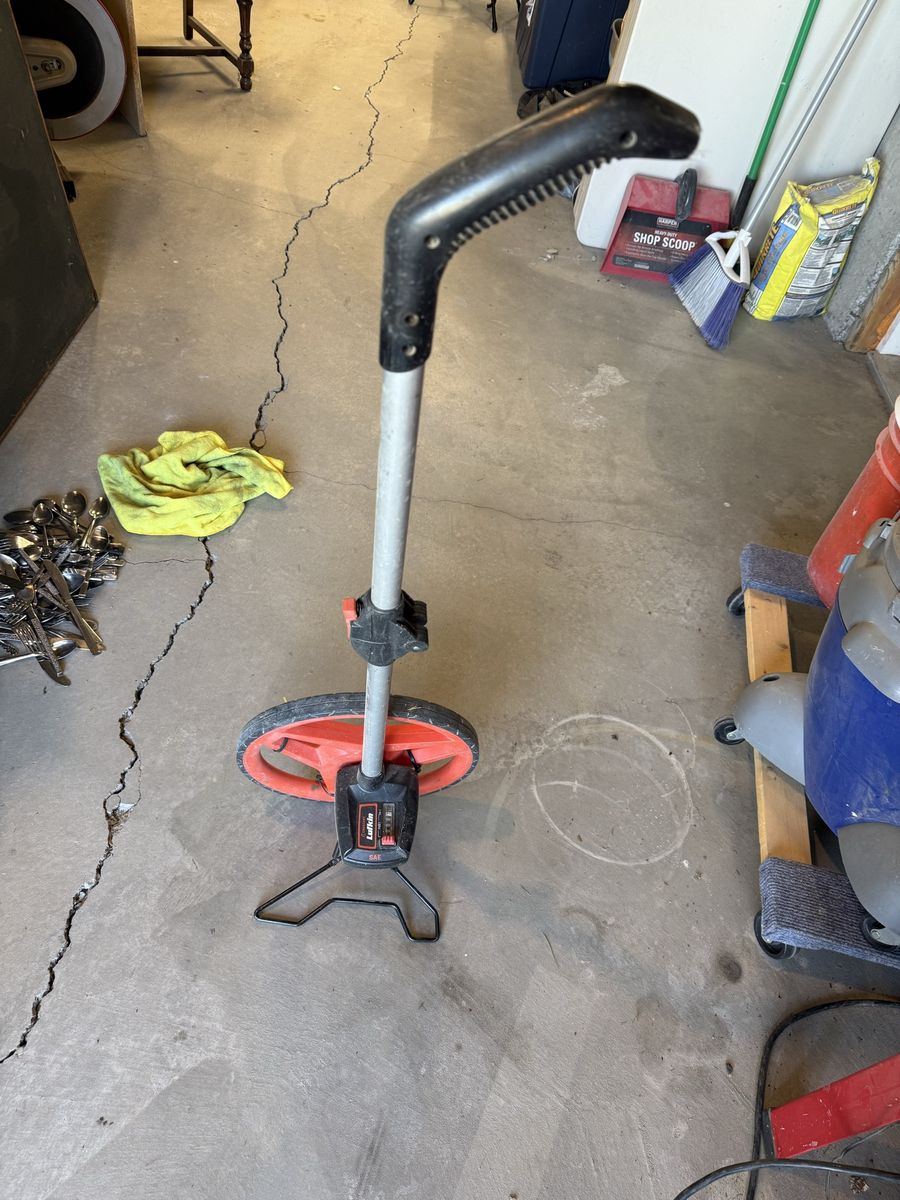 Crescent Lufkin Measuring Wheel - SAE (Feet/Inches) Distance Measurement Tool